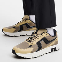 J.Lindeberg Golf Shoes - Vent 500 Spikeless - Pale Khaki AW26