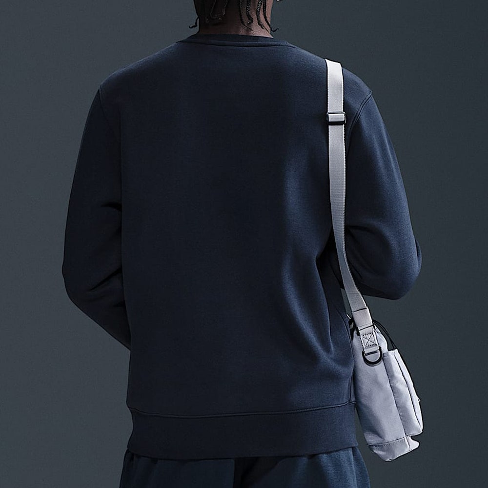 Nike Golf Jumper - NK Club Brushback Crew Neck - Obsidian SP26