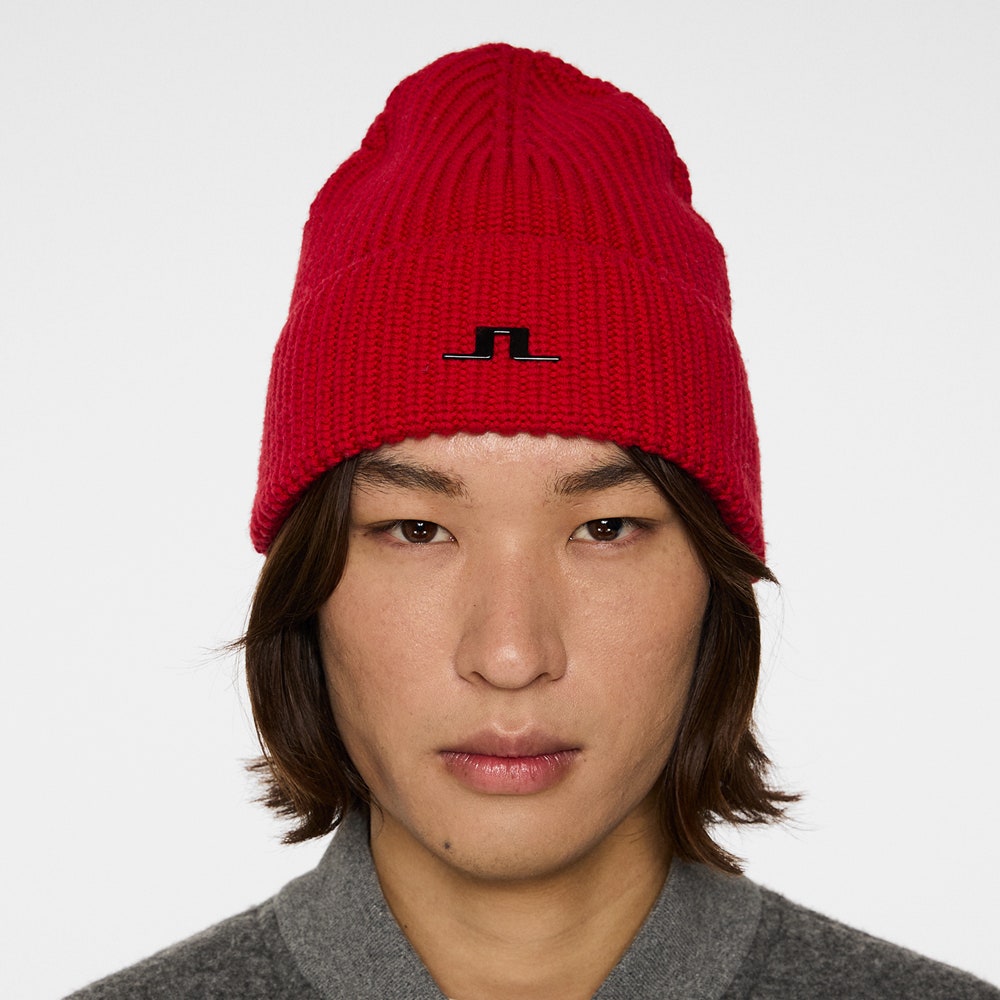 J.Lindeberg Golf Beanie - Joan Merino - Barbados Cherry PS26