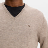 J.Lindeberg Golf Jumper - Lymann Knitted V-Neck - Brindle Mel. AW26