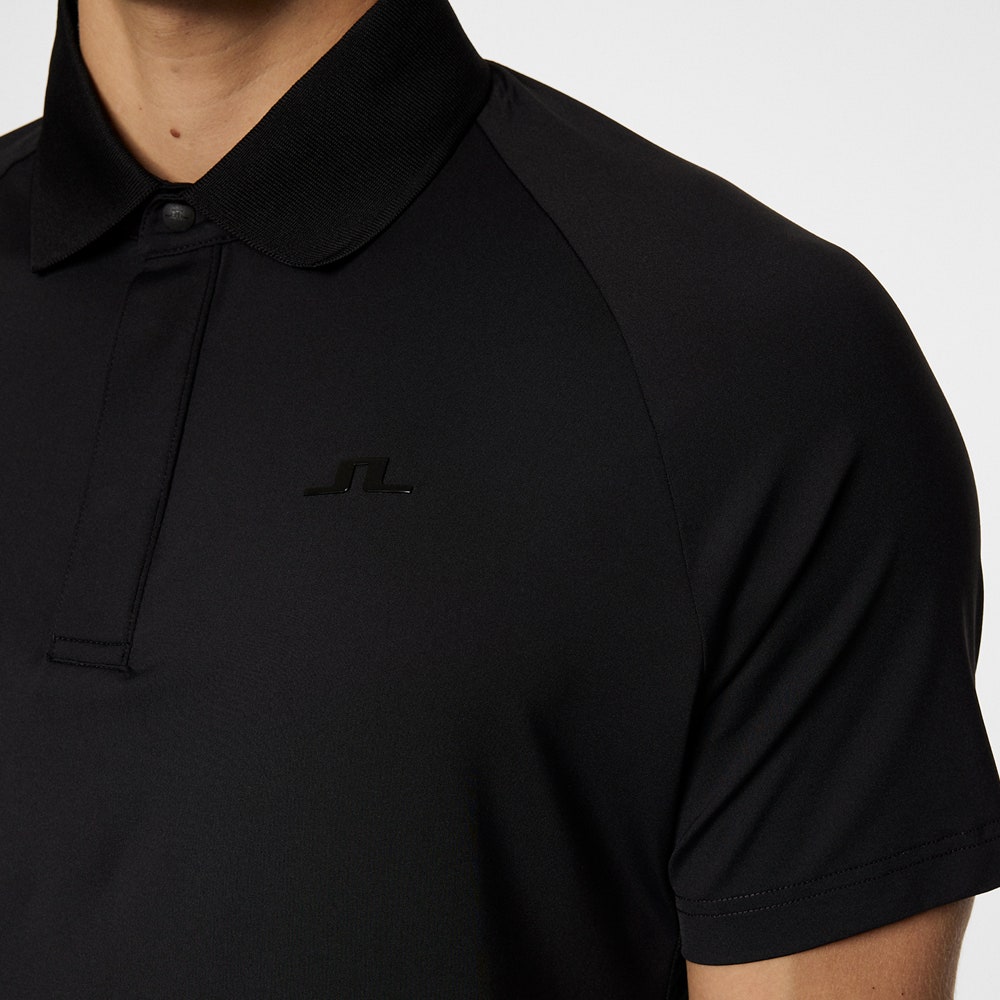 J.Lindeberg Golf Shirt - Ray Hybrid Regular Fit - Black AW25