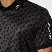 J.Lindeberg Golf Shirt - Tour Tech Print Reg. Fit - Geo Black AW25