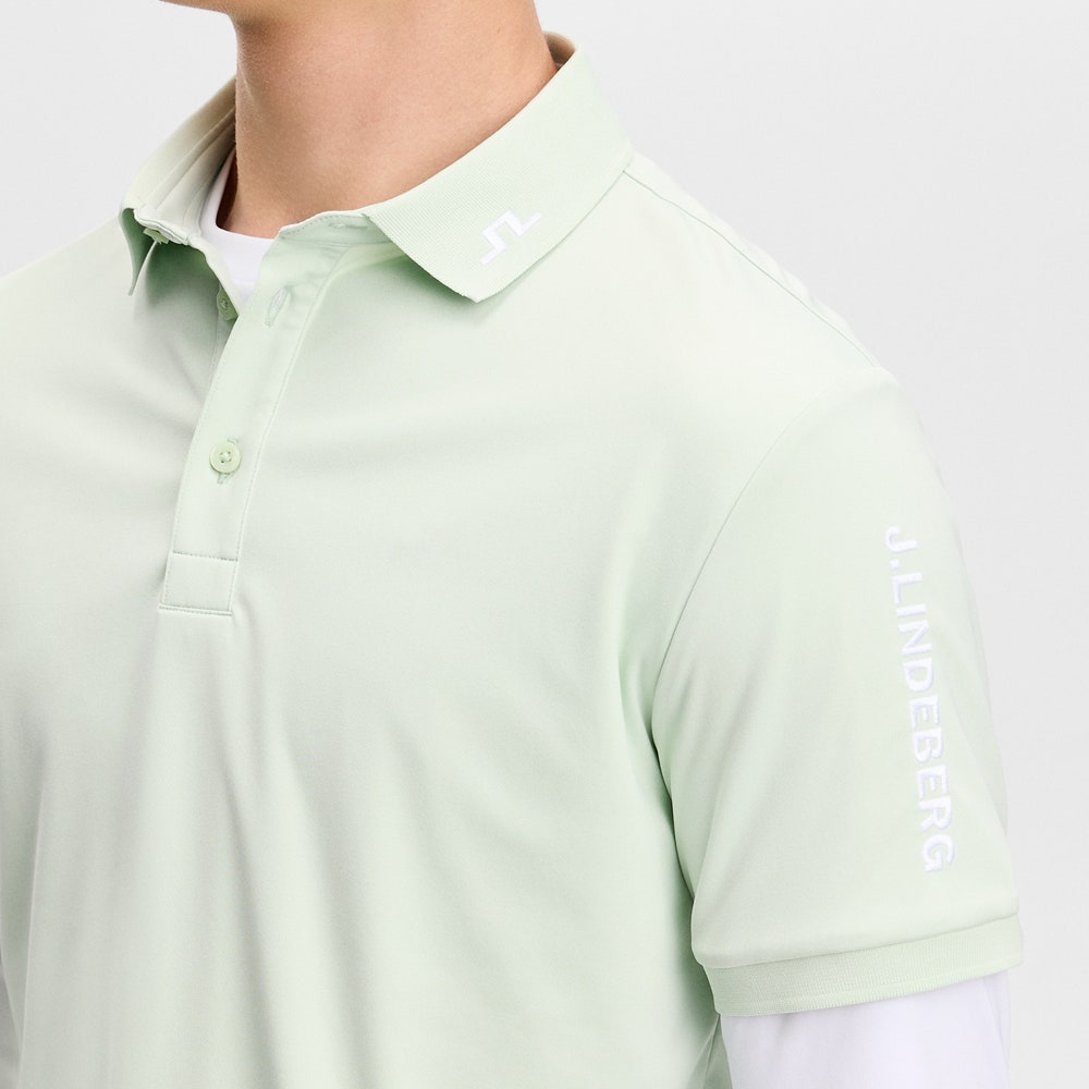 J.Lindeberg Golf Shirt - Tour Tech Slim Fit - Subtle Green AW26