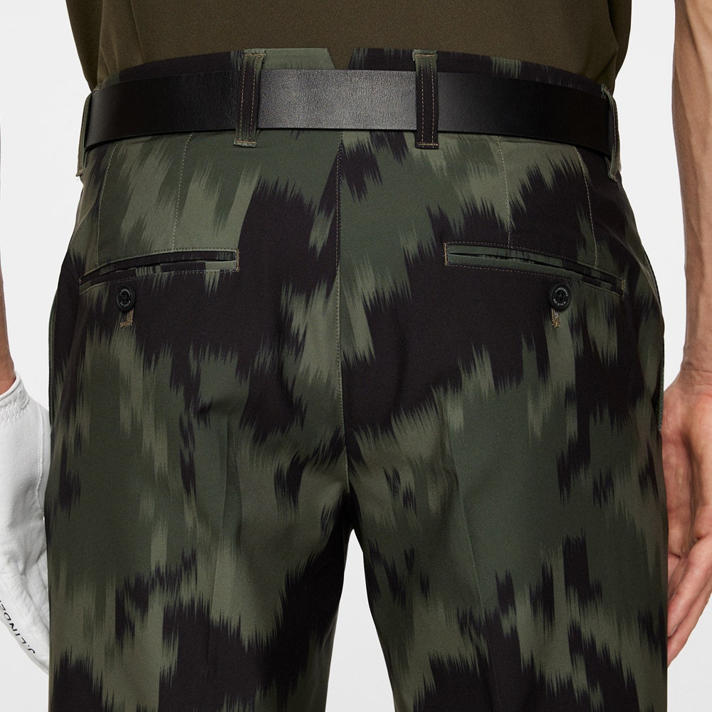 J.Lindeberg Golf Shorts - Eloy Print - Warp Forest AW25
