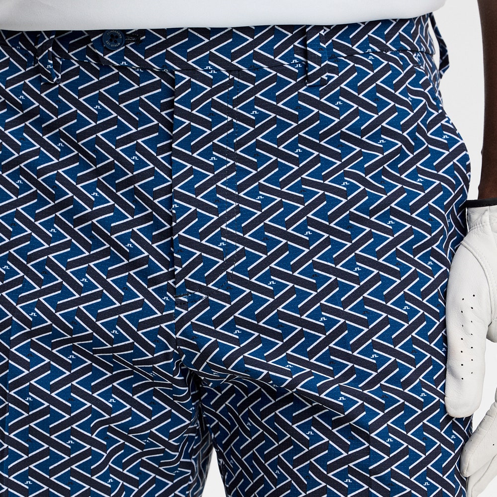 J.Lindeberg Golf Shorts - Vent Print 9" - LE Navy SH26