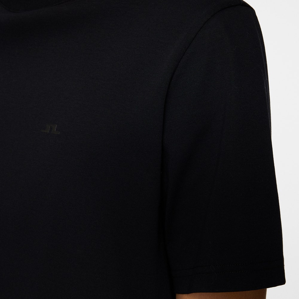 J.Lindeberg Golf T-Shirt - Ace Mock Neck Tee - Black AW25