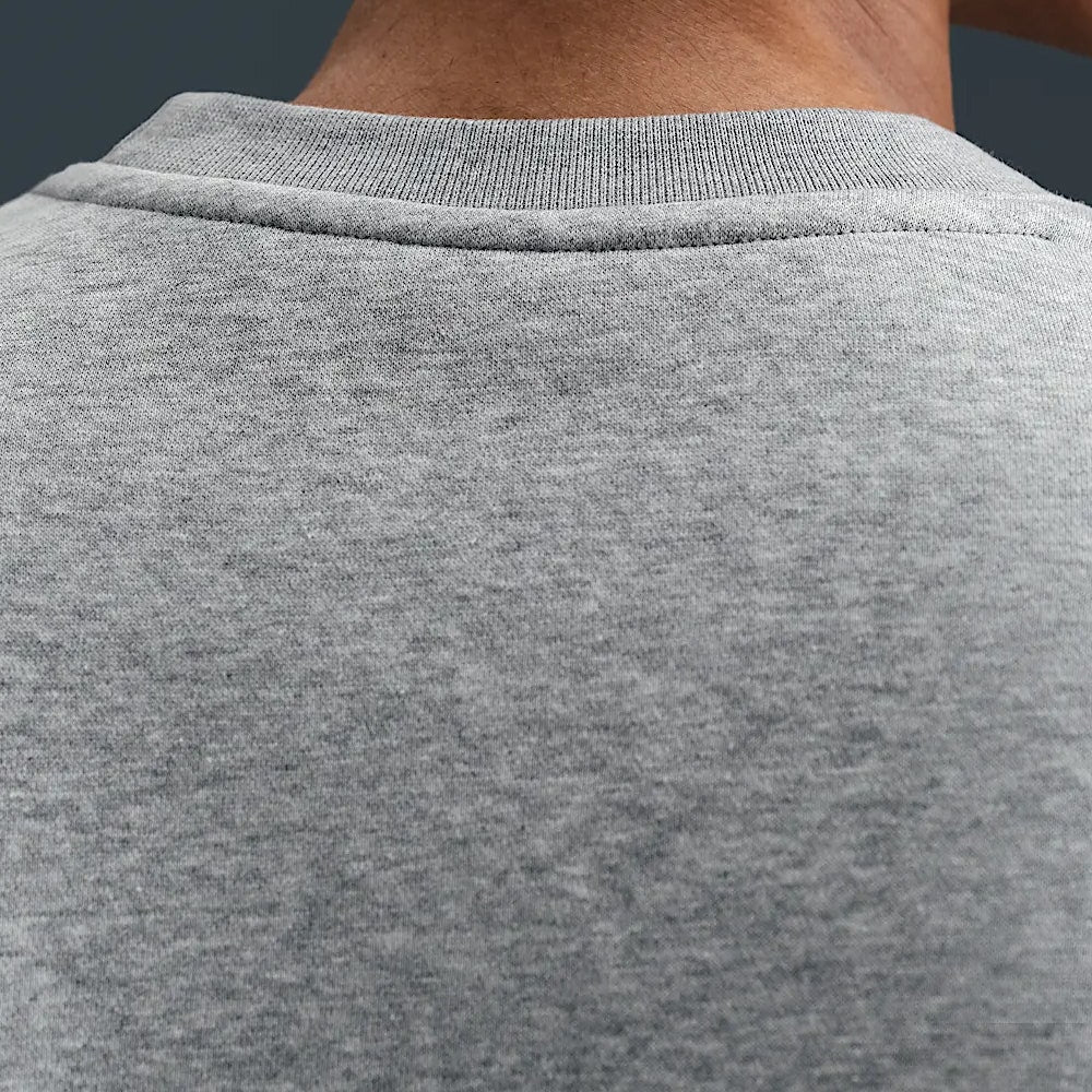 Nike Golf Jumper - NK Club Brushback Crew Neck - Dk Grey Heather SP26