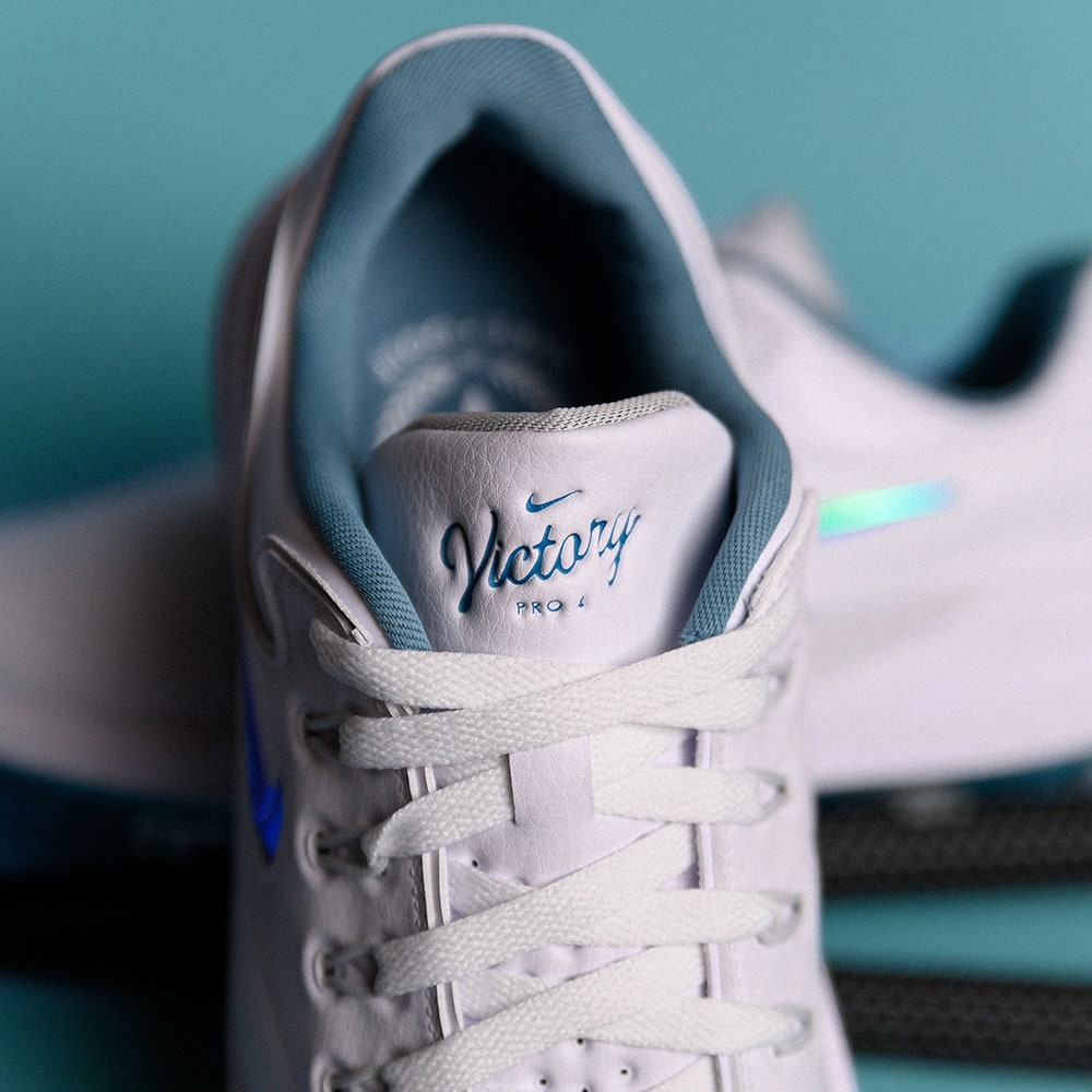 Nike Golf Shoes - Victory Pro 4 - White - Iridescent Blue SU25