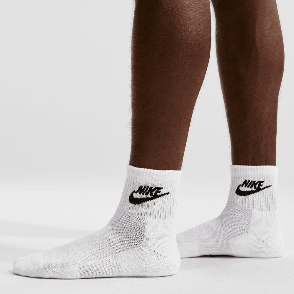 Nike Golf Socks - Everyday Elevated Futura Ankle - 3 Pack White FA26