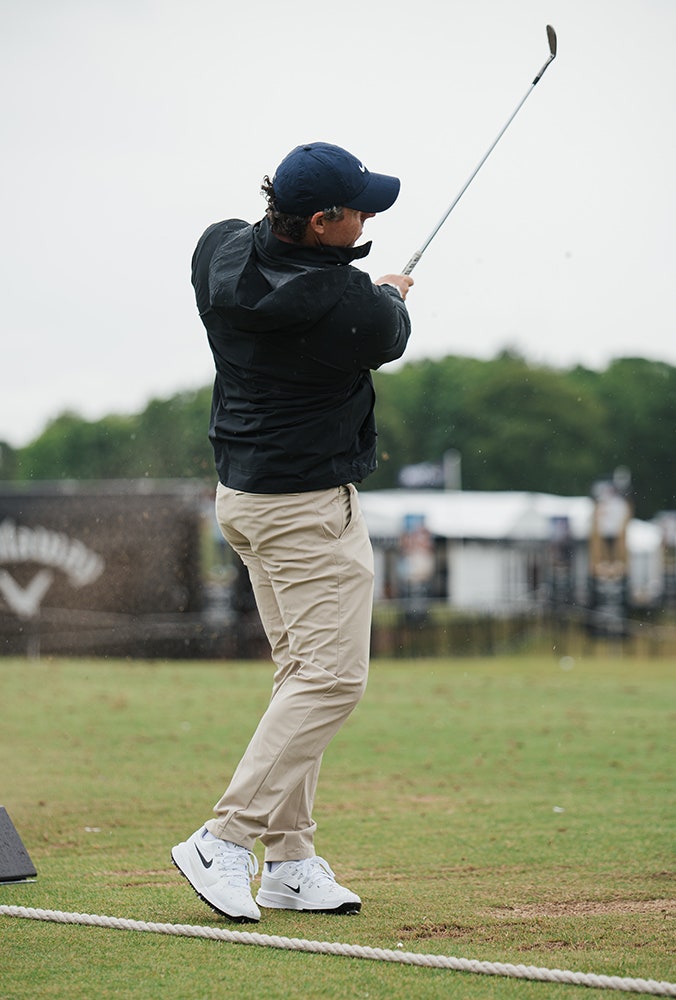 Rory Mcilroy - Waterproof Golf Jacket - Nike Storm-Fit Hoodie