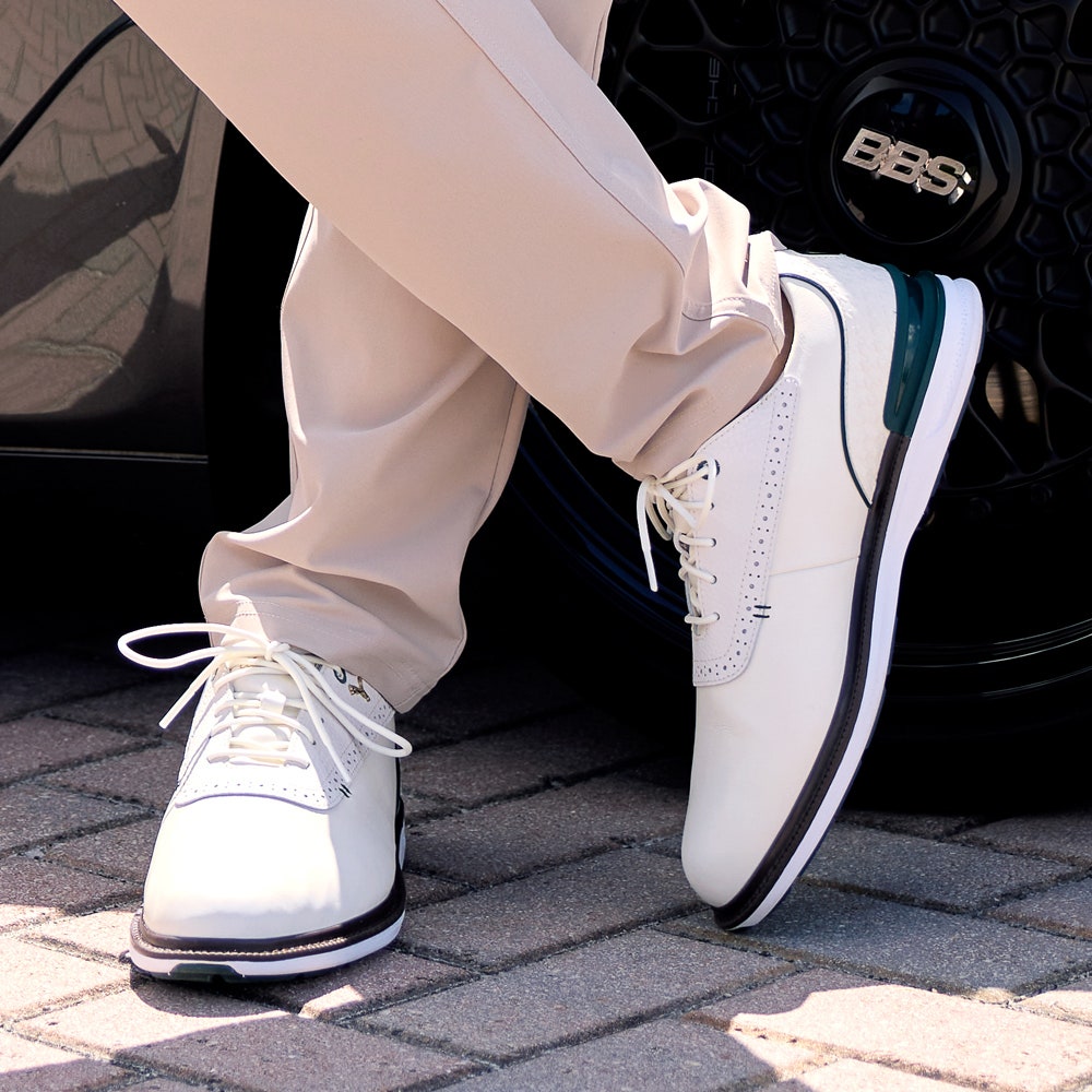 PUMA Golf Shoes - AP Avant 2.0 Spikeless - White SS26