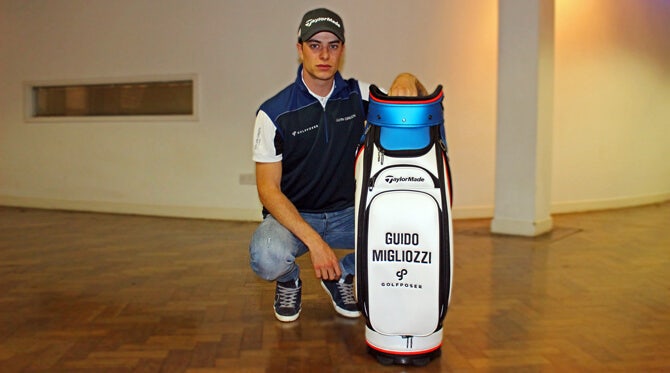 Niall-Horan-Guido-Migliozzi-Signs-Golfposer